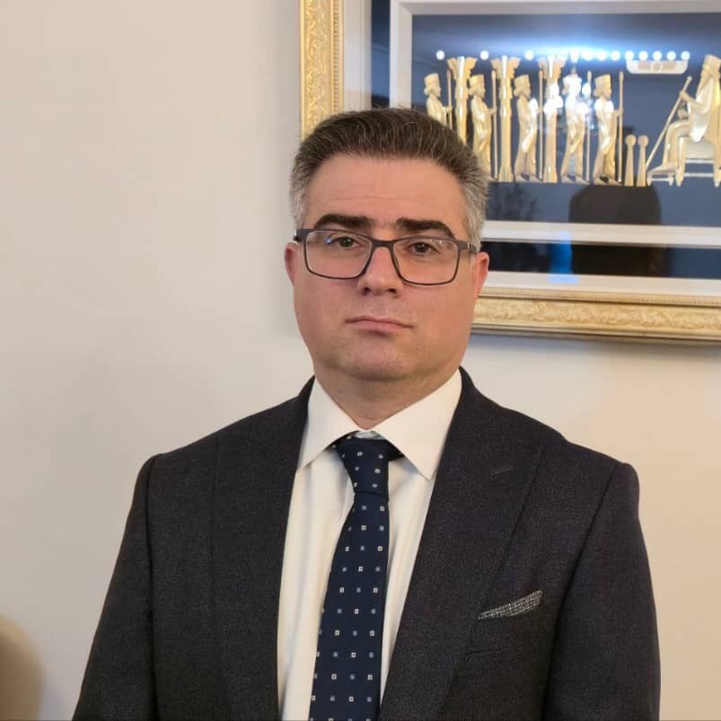 reza vahedian